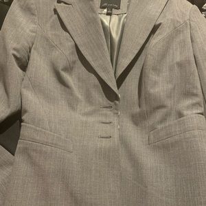 5 blazers for $100 (you get 5 blazers)